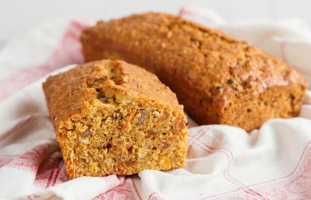 Healthy carrot cake