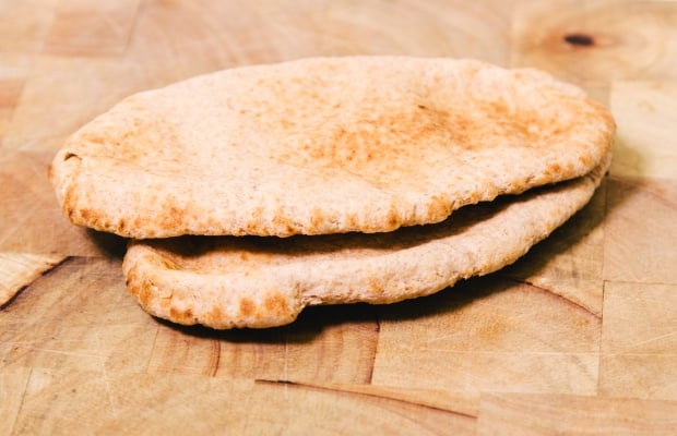 wholemeal pitta