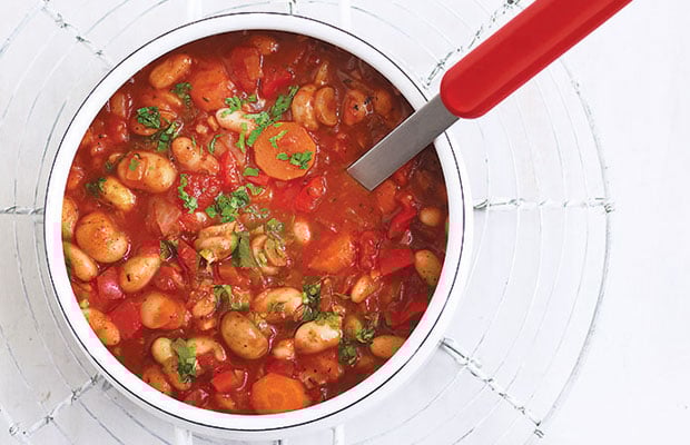 Chunky vegetable and bean goulash